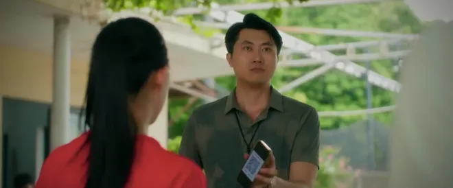 Đội bóng nữ làng Xuân - Tập 1: Minh cãi lời bố để theo đuổi sự nghiệp cầu thủ bất chấp phải ra khỏi nhà - Ảnh 10.