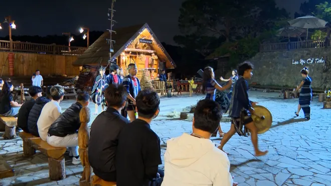 Lâm Đồng: Khai thác lợi thế đêm gia tăng trải nghiệm cho du khách- Ảnh 5. Lâm Đồng: Khai thác lợi thế đêm gia tăng trải nghiệm cho du khách- Ảnh 5.
