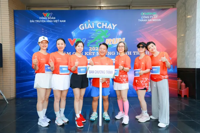 Giải chạy VTV Run "56 năm gắn kết những hành trình" - Ảnh 3.