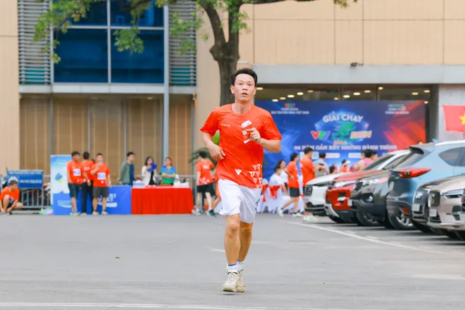 Giải chạy VTV Run "56 năm gắn kết những hành trình" - Ảnh 16.
