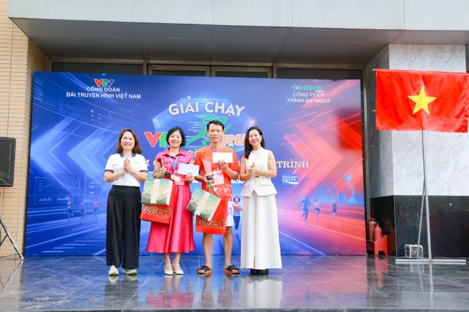 Giải chạy VTV Run "56 năm gắn kết những hành trình" - Ảnh 34.