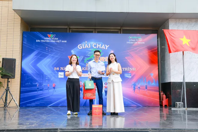Giải chạy VTV Run "56 năm gắn kết những hành trình" - Ảnh 33.
