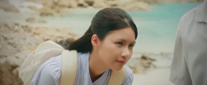 Đội b&oacute;ng nữ l&agrave;ng Xu&acirc;n - Tập 2: Minh đăng k&yacute; v&agrave;o đội b&oacute;ng nữ của l&agrave;ng sau khi bị lừa - Ảnh 1.