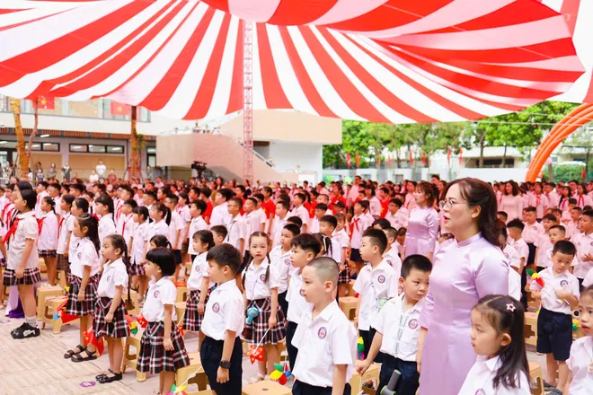 H&agrave; Nội tưng bừng khai giảng năm học mới 2026-2027- Ảnh 6.