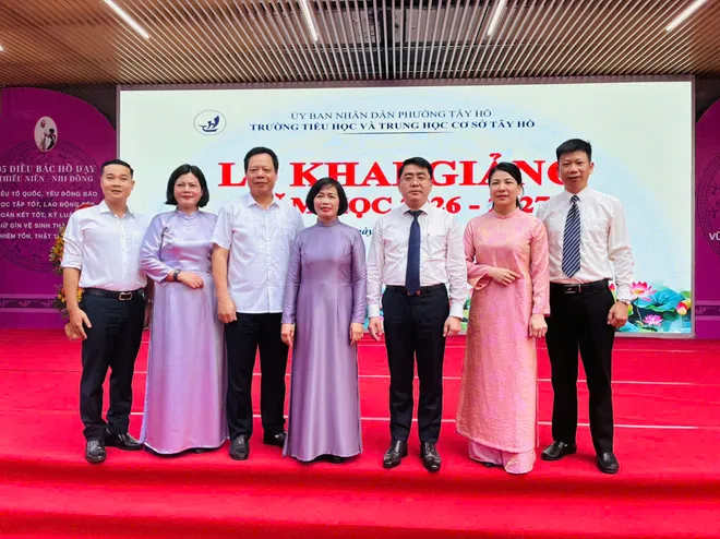 H&agrave; Nội tưng bừng khai giảng năm học mới 2026-2027- Ảnh 11.