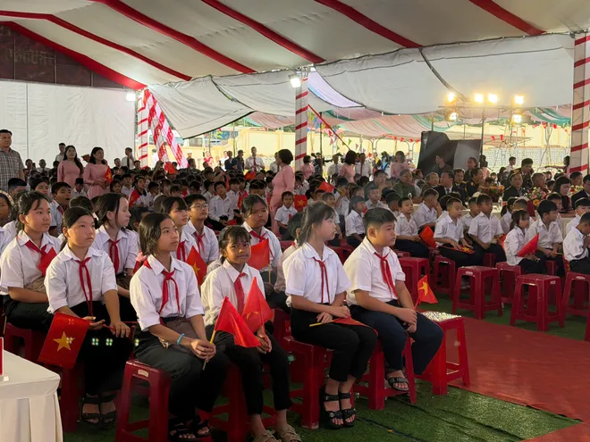 Rộn ràng không khí khai giảng năm học mới- Ảnh 18. Rộn ràng không khí khai giảng năm học mới- Ảnh 18.