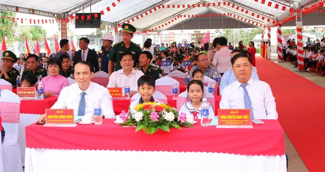 Rộn ràng không khí khai giảng năm học mới- Ảnh 19. Rộn ràng không khí khai giảng năm học mới- Ảnh 19.