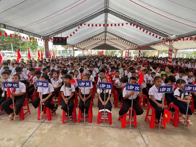 Rộn ràng không khí khai giảng năm học mới- Ảnh 22. Rộn ràng không khí khai giảng năm học mới- Ảnh 22.