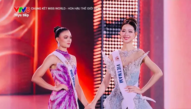 Đêm Chung kết Miss World lần thứ 73 tại Việt Nam:
Nhìn lại những khoảnh khắc đăng quang lịch sử dịp kỷ niệm 75 năm- Ảnh 14. Đêm Chung kết Miss World lần thứ 73 tại Việt Nam:
Nhìn lại những khoảnh khắc đăng quang lịch sử dịp kỷ niệm 75 năm- Ảnh 14.