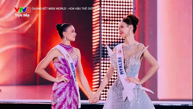 Đêm Chung kết Miss World lần thứ 73 tại Việt Nam:
Nhìn lại những khoảnh khắc đăng quang lịch sử dịp kỷ niệm 75 năm- Ảnh 15. Đêm Chung kết Miss World lần thứ 73 tại Việt Nam:
Nhìn lại những khoảnh khắc đăng quang lịch sử dịp kỷ niệm 75 năm- Ảnh 15.