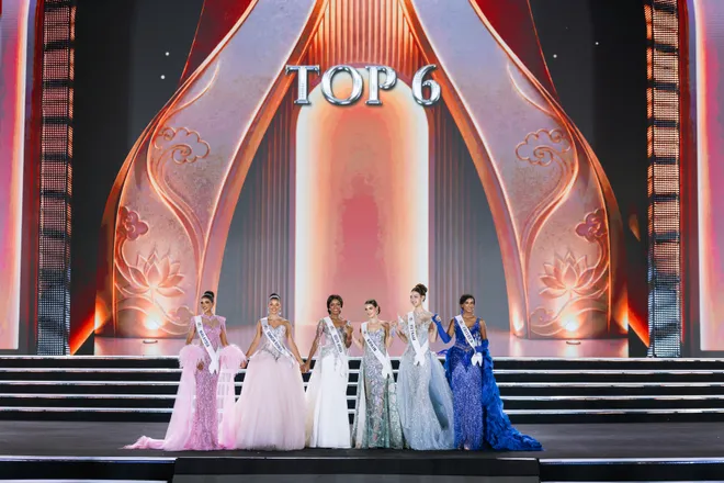 Đêm Chung kết Miss World lần thứ 73 tại Việt Nam:
Nhìn lại những khoảnh khắc đăng quang lịch sử dịp kỷ niệm 75 năm- Ảnh 20. Đêm Chung kết Miss World lần thứ 73 tại Việt Nam:
Nhìn lại những khoảnh khắc đăng quang lịch sử dịp kỷ niệm 75 năm- Ảnh 20.