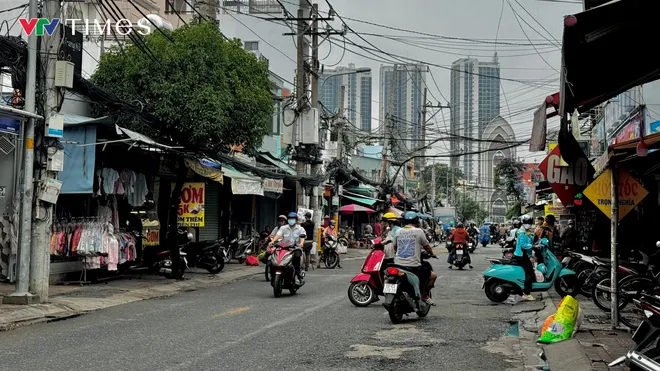 TP Hồ Chí Minh lắp camera tại một phường để phạt nguội lấn chiếm lòng đường, vỉa hè- Ảnh 10.