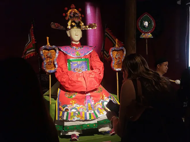 Triển lãm "Lưu Trăng" và hành trình đưa đồ chơi Trung thu trở lại đời sống - Ảnh 5.
