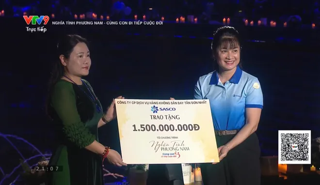 Đêm nhạc 'Nghĩa tình phương Nam - Cùng con đi tiếp cuộc đời' đóng góp 18,6 tỷ đồng - Ảnh 4.