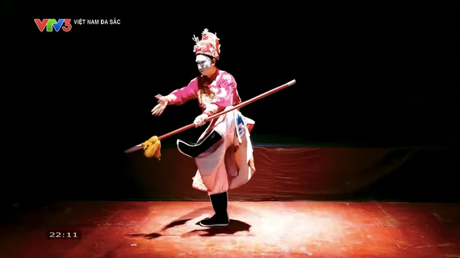 Việt Nam đa sắc: T&igrave;m lại h&agrave;o quang v&agrave; vẻ đẹp rực rỡ, lộng lẫy của nghệ thuật h&aacute;t bội - Ảnh 6.