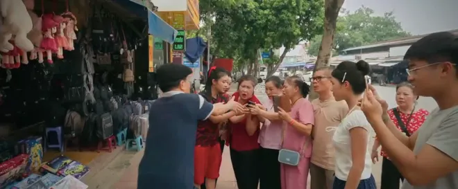 Đội bóng nữ làng Xuân - Tập 5: Muốn giúp Đào nhưng Minh càng làm mọi chuyện tệ hơn - Ảnh 15.