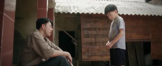 Đội bóng nữ làng Xuân - Tập 6: Minh không muốn truy cứu con trai Quốc (Tuấn Tú) - Ảnh 9.