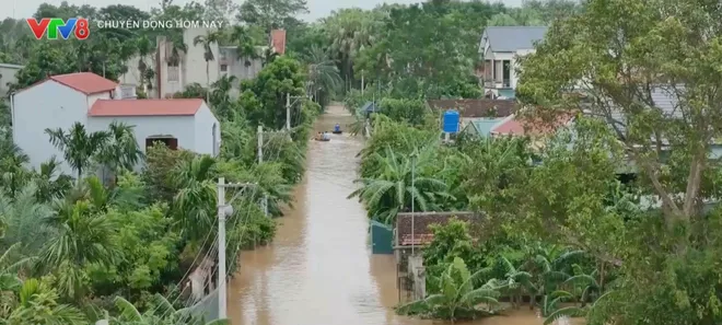 Ổn định đời sống nhân dân vùng ngập lụt, chủ động ứng phó thiên tai ở Thanh Hóa- Ảnh 1. Ổn định đời sống nhân dân vùng ngập lụt, chủ động ứng phó thiên tai ở Thanh Hóa- Ảnh 1.