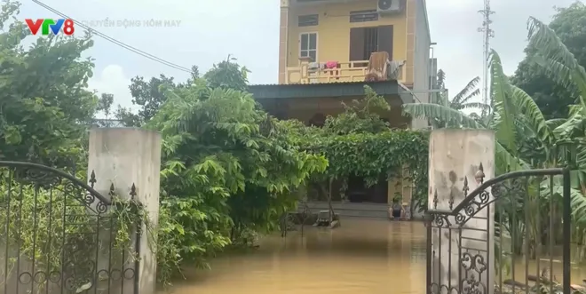 Ổn định đời sống nhân dân vùng ngập lụt, chủ động ứng phó thiên tai ở Thanh Hóa- Ảnh 2. Ổn định đời sống nhân dân vùng ngập lụt, chủ động ứng phó thiên tai ở Thanh Hóa- Ảnh 2.
