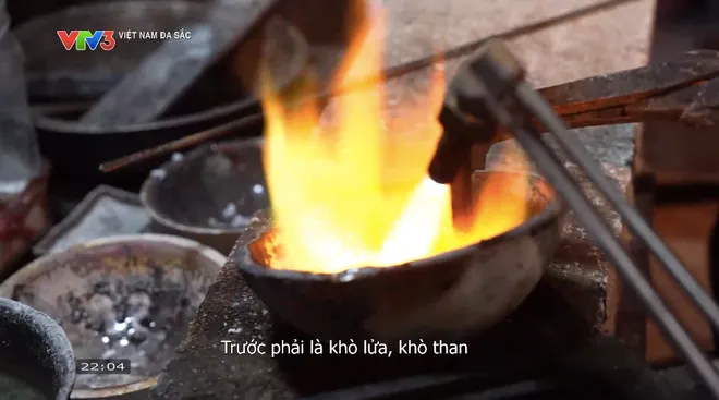 Việt Nam đa sắc: Chạm bạc Lao Xa - gìn giữ nghề chạm bạc truyền thống - Ảnh 6.