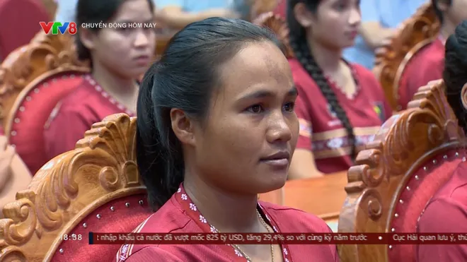 Gia Lai: Khen thưởng các vận động viên xuất sắc tại Giải bóng đá nữ các dân tộc thiểu số Việt Nam VTV Cup lần thứ I năm 2026- Ảnh 4. Gia Lai: Khen thưởng các vận động viên xuất sắc tại Giải bóng đá nữ các dân tộc thiểu số Việt Nam VTV Cup lần thứ I năm 2026- Ảnh 4.