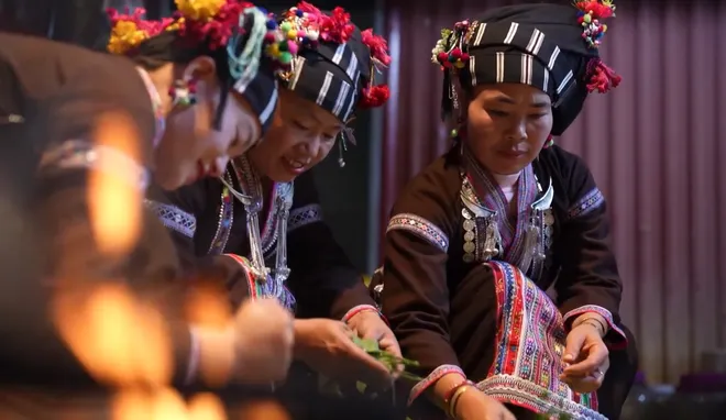 Ẩm thực người Lự: Tinh hoa từ thiên nhiên đến sinh kế phát triển bền vững- Ảnh 8. Ẩm thực người Lự: Tinh hoa từ thiên nhiên đến sinh kế phát triển bền vững- Ảnh 8.