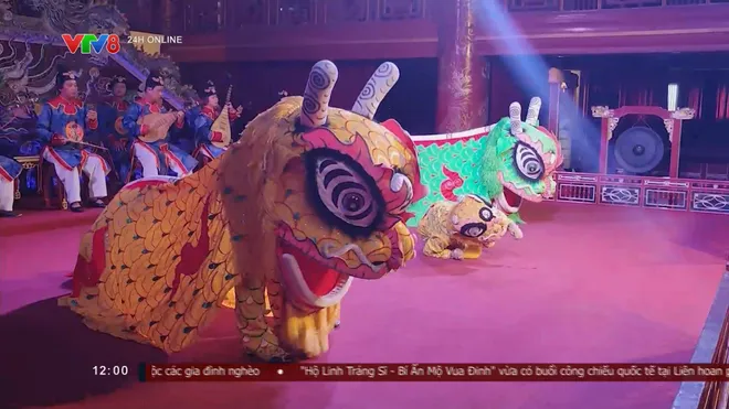 Múa lân kể chuyện tình mẫu tử trong cung đình Huế- Ảnh 1. Múa lân kể chuyện tình mẫu tử trong cung đình Huế- Ảnh 1.