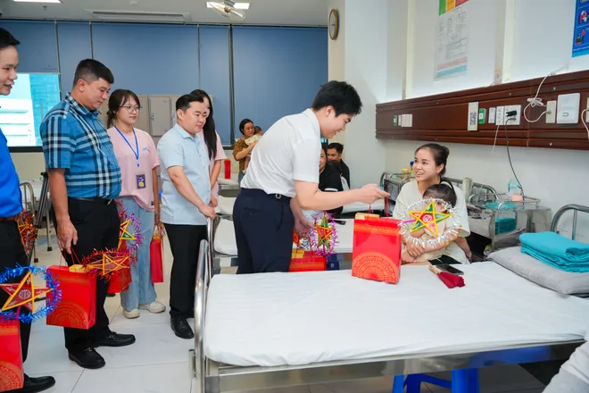 Tết Trung thu &ndash; Tết sẻ chia 2026 mang y&ecirc;u thương đến trẻ em kh&oacute; khăn - Ảnh 6.