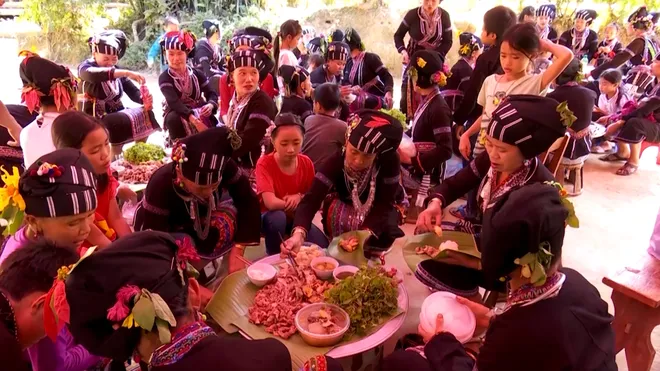 Sú Khon Khoài - Lễ hội độc đáo của người Lự ở Lai Châu- Ảnh 4. Sú Khon Khoài - Lễ hội độc đáo của người Lự ở Lai Châu- Ảnh 4.