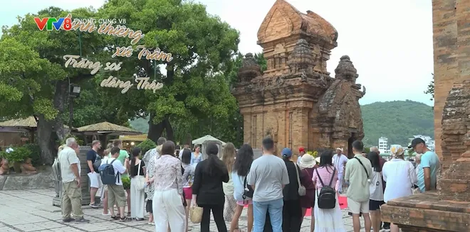Tháp Bà Po Nagar - Điểm chạm văn hoá khi đến Nha Trang- Ảnh 4. Tháp Bà Po Nagar - Điểm chạm văn hoá khi đến Nha Trang- Ảnh 4.