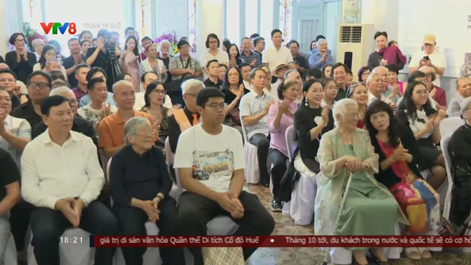"Những chuyến đi còn ở lại": Hành trình hội họa của Văn Giáo- Ảnh 9. "Những chuyến đi còn ở lại": Hành trình hội họa của Văn Giáo- Ảnh 9.
