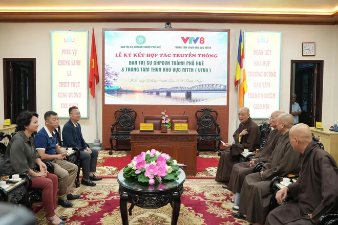 Bảo tồn v&agrave; ph&aacute;t huy c&aacute;c gi&aacute; trị văn h&oacute;a Phật gi&aacute;o Huế- Ảnh 1.