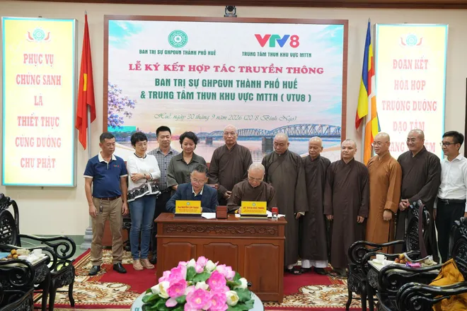 Bảo tồn v&agrave; ph&aacute;t huy c&aacute;c gi&aacute; trị văn h&oacute;a Phật gi&aacute;o Huế- Ảnh 5.