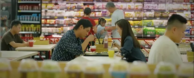 Mùa hè năm ấy - Tập 24: Bà Ngọc nhập viện vì lo nghĩ chuyện tình cảm của Phương với Khánh, Tùng - Ảnh 9.