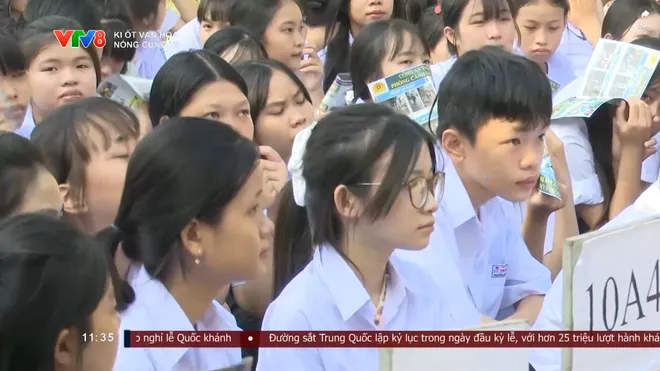 X&acirc;y dựng văn h&oacute;a giao th&ocirc;ng từ người trẻ- Ảnh 2.