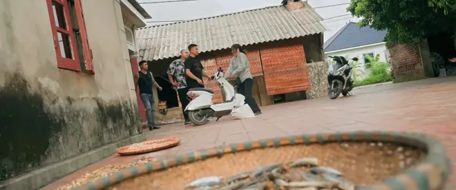 Đội bóng nữ làng Xuân - Tập 9: Yến quyết định sống cho mình - Ảnh 1.