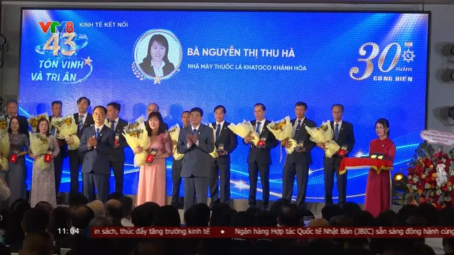Khatoco tôn vinh, tri ân người lao động- Ảnh 2. Khatoco tôn vinh, tri ân người lao động- Ảnh 2.