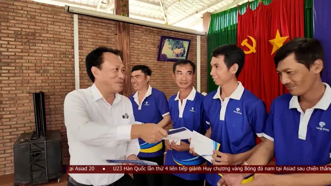 Tổng Công ty Khánh Việt Khatoco tôn vinh, tri ân người lao động- Ảnh 8. Tổng Công ty Khánh Việt Khatoco tôn vinh, tri ân người lao động- Ảnh 8.