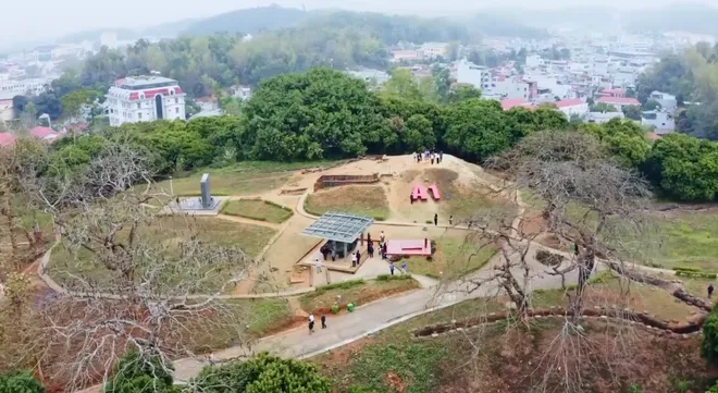 Sắc màu văn hóa dân tộc Mông: Khơi nguồn nội sinh, phát triển bền vững- Ảnh 3. Sắc màu văn hóa dân tộc Mông: Khơi nguồn nội sinh, phát triển bền vững- Ảnh 3.