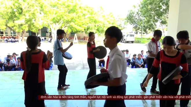 Đưa nhạc cụ truyền thống của người Raglai vào trường học- Ảnh 8. Đưa nhạc cụ truyền thống của người Raglai vào trường học- Ảnh 8.