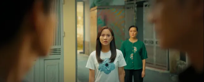 Mùa hè năm ấy - Tập 26: Bà Ngọc quỳ gối xin lỗi gia đình Khánh- Ảnh 5.