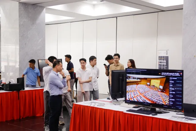Khai mạc triển lãm "VTV - Từ truyền hình truyền thống đến tổ chức truyền thông số" - Ảnh 6.