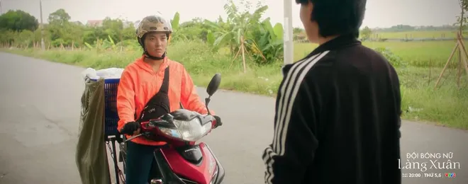 Đội bóng nữ làng Xuân - Tập 10: Gặp lại kẻ triệt hạ mình năm xưa, Đào nói một câu khiến đối thủ đau điếng- Ảnh 1.