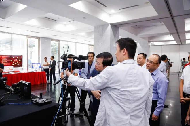 Không gian triển lãm công nghệ "VTV - Từ truyền hình truyền thống tới tổ chức truyền thông số" - Ảnh 3.