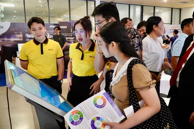 TP Hồ Chí Minh phát động Tuần lễ hưởng ứng học tập suốt đời 2026 - Ảnh 10.