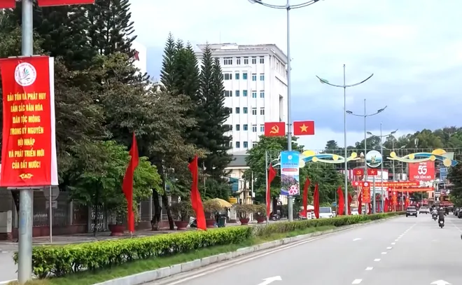 Sắc màu dân tộc Mông trong nhịp sống mới: Bảo tồn di sản và động lực phát triển- Ảnh 7. Sắc màu dân tộc Mông trong nhịp sống mới: Bảo tồn di sản và động lực phát triển- Ảnh 7.