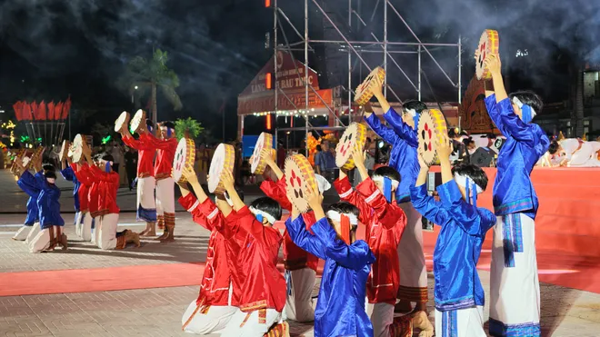 Khai mạc Lễ hội Gốm Chăm B&agrave;u Tr&uacute;c lần đầu ti&ecirc;n: Sức sống mới của di sản UNESCO  - Ảnh 7.
