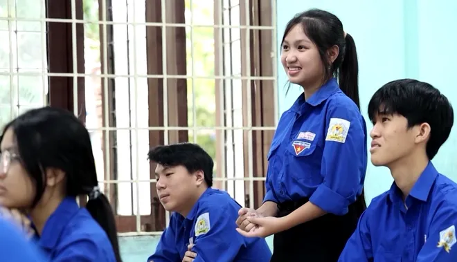 Quảng Ngãi thúc đẩy chuyển đổi số, nâng cao chất lượng sống người dân- Ảnh 2. Quảng Ngãi thúc đẩy chuyển đổi số, nâng cao chất lượng sống người dân- Ảnh 2.