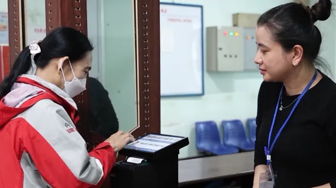 Quảng Ngãi thúc đẩy chuyển đổi số, nâng cao chất lượng sống người dân- Ảnh 4. Quảng Ngãi thúc đẩy chuyển đổi số, nâng cao chất lượng sống người dân- Ảnh 4.