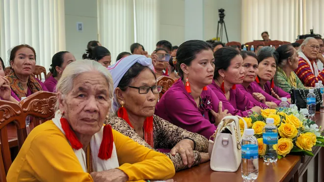 Hội thảo bảo vệ gốm Chăm Bàu Trúc: Không để di sản "đóng băng" trên bục vinh danh - Ảnh 6.